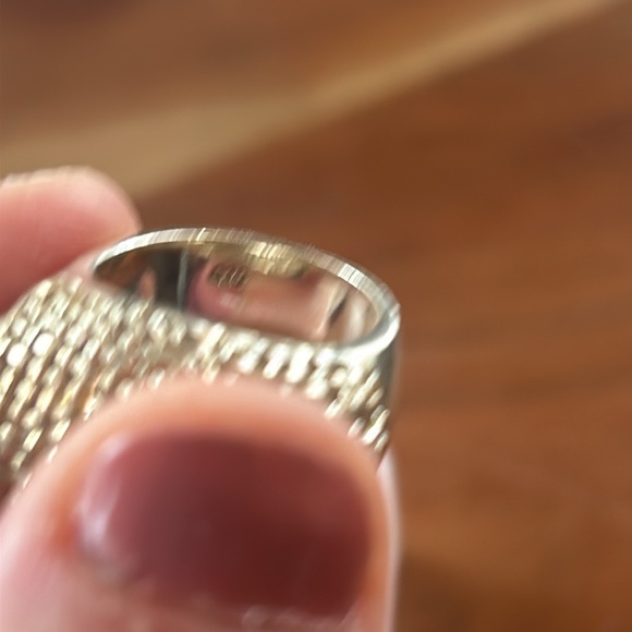 Really nice dome meshed ring! - Picture 2 of 4